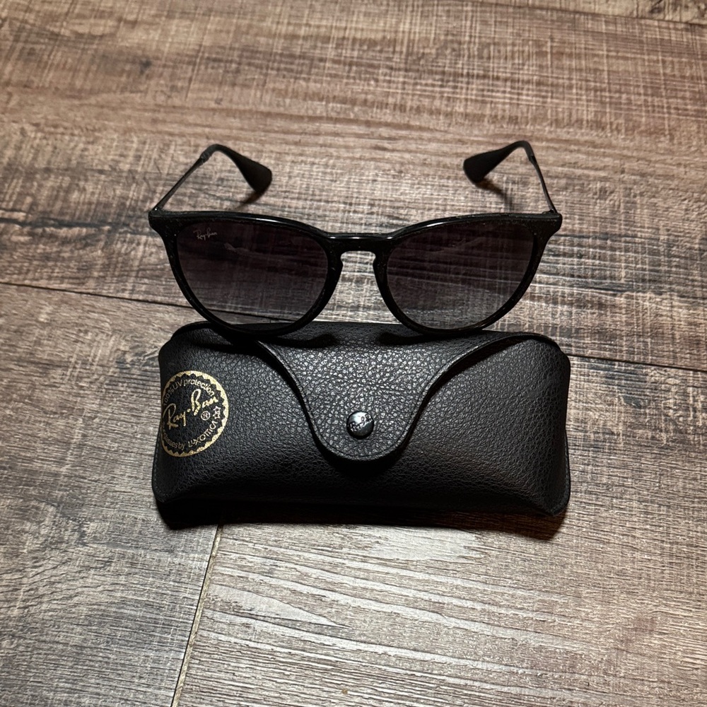 Ray-Ban RB4171 Erika Classic